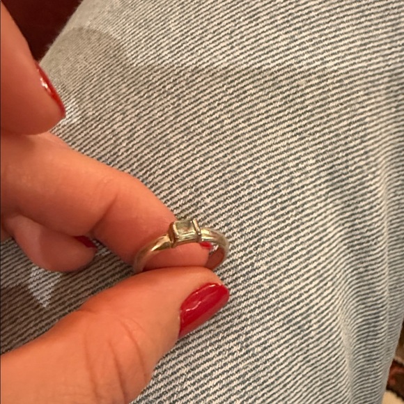 Tiffany and Co. sterling Silver Women's Ring - authentic 💍 - Picture 4 of 9